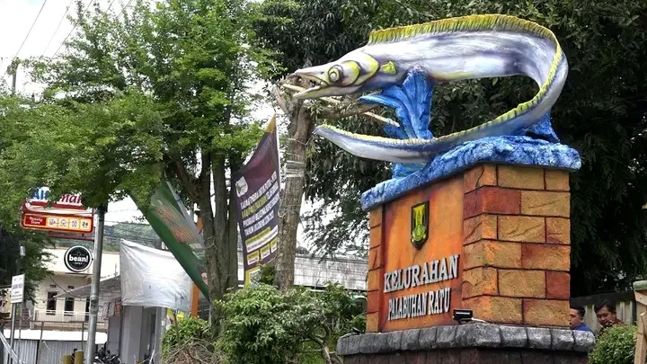 Palabuhanratu Hadirkan Ikon Pesisir Lewat Tugu Ikan Layur