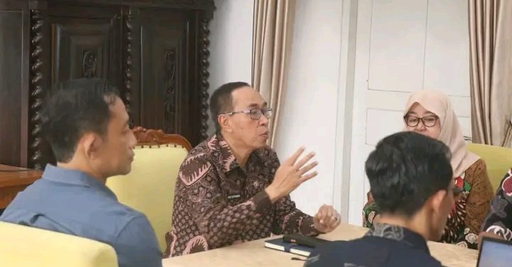 Pemkab Sukabumi Gelar Pasar Murah di Alun Alun Palabuhanratu