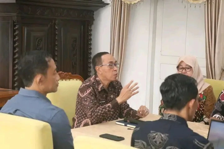 Pemkab Sukabumi Gelar Pasar Murah di Alun Alun Palabuhanratu