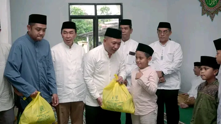 Wakil Bupati Sukabumi Gelar Muhibah Ramadan 1447 H di Simpenan, Serap Aspirasi Masyarakat