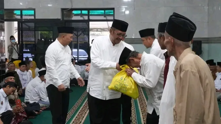 Bupati Sukabumi Paparkan Capaian Swasembada Pangan dan Program Beasiswa di Muhibah Ramadan Cibadak
