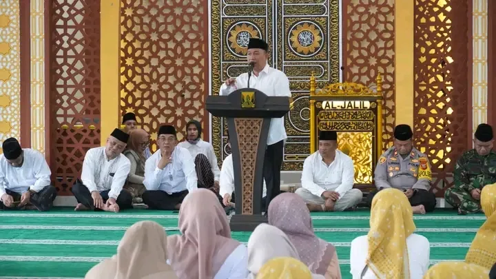 Muhibah Ramadan Surade, Wabup Sukabumi Apresiasi Petani Pajampangan