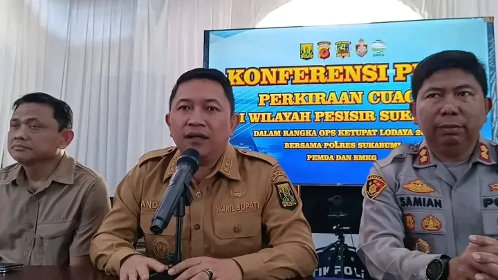 Dinas Pariwisata Kabupaten Sukabumi Imbau Wisatawan Utamakan Keselamatan di Palabuhanratu