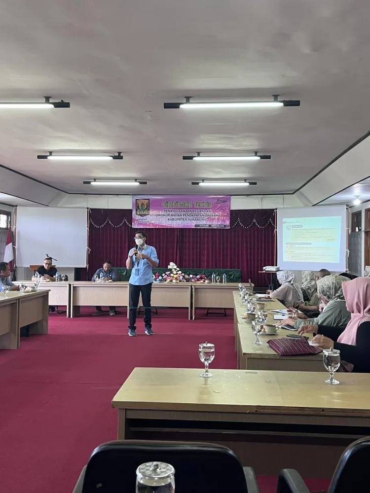 Sinergi Bapenda dan KPP Pratama Sukabumi Tingkatkan Pemahaman Penatausahaan dan Pelaporan Pajak