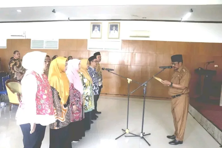 Pelantikan pengurus FSKSS 2025-2030, bupati sebut mitra strategis masyarakat