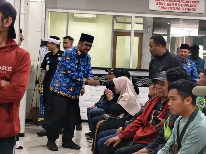 Bupati Sukabumi Tinjau Layanan Samsat Cibadak, Apresiasi Kebijakan Gubernur Jabar