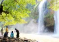 Sebanyak 4.000 Wisatawan Padati Curug Sodong Selama Libur Lebaran 2026