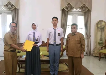 Sekda Sukabumi lepas calon Paskibraka untuk seleksi tingkat Jawa Barat
