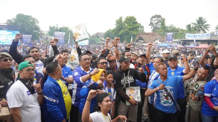 Bupati Sukabumi Apresiasi Perjuangan Persib Bandung Raih Gelar Juara