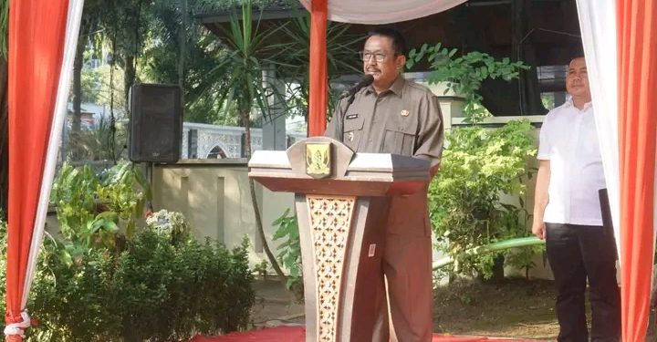 Bupati Sukabumi Minta Kebersihan Jalan Ditingkatkan Demi Pariwisata