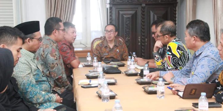 Pemkab Sukabumi Evaluasi Keberlangsungan Program JKN untuk Pastikan Layanan Kesehatan Masyarakat