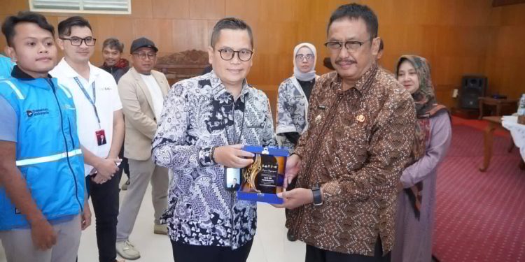 Kick Off UMKM Naik Kelas dan Motekar 2026, Bupati Sukabumi Dorong Pertumbuhan Pelaku Usaha