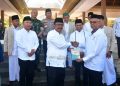 Bupati Luncurkan Gerakan Wakaf 1 Juta Al-Qur’an di Khatam Akbar Sukabumi