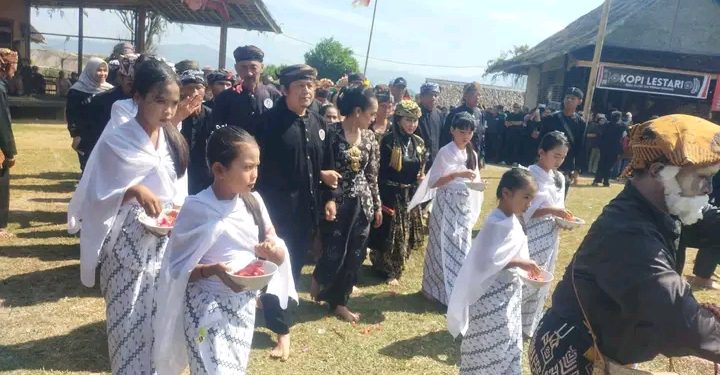 Seren Taun Ke-447 Kasepuhan Ciptamulya Lestarikan Budaya Sukabumi