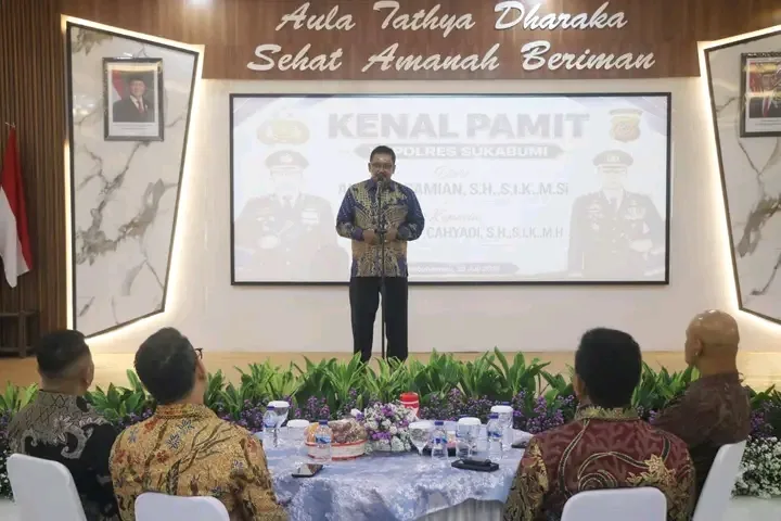 Kenal Pamit Kapolres Sukabumi, Bupati Tekankan Sinergi Jaga Keamanan Daerah