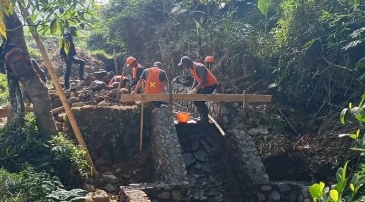 Dinas PU Kabupaten Sukabumi Optimalkan Jaringan Irigasi DI Cijulang untuk Dukung Pertanian
