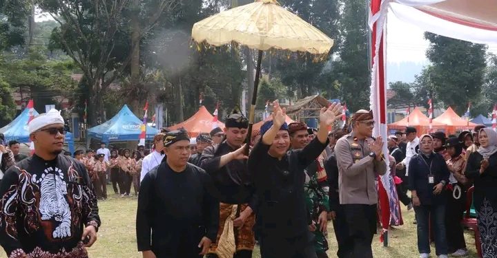 Gelar Budaya Pesona Kadudampit 2026, Wabup Ajak Warga Jaga Lingkungan