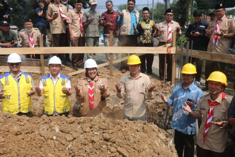 Ground Breaking Kantor Kecamatan Cidahu, Wabup Ajak Masyarakat Berpartisipasi Aktif