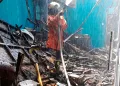 Damkar Kabupaten Sukabumi Tangani Kebakaran Rumah di Sukaraja