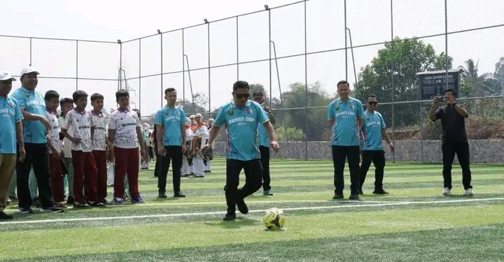 Wabup Sukabumi Buka Turnamen Mini Soccer Bupati Cup 2026 Session III, Peserta Diminta Jaga Sportivitas