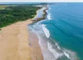 Pantai Pangumbahan Sukabumi, Pesona Pantai Sekaligus Rumah Konservasi Penyu Hijau