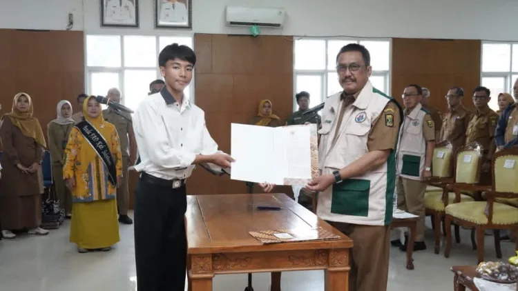 Hari Anak Nasional, Bupati Sukabumi Lantik Forum Anak Daerah Periode 2026-2028