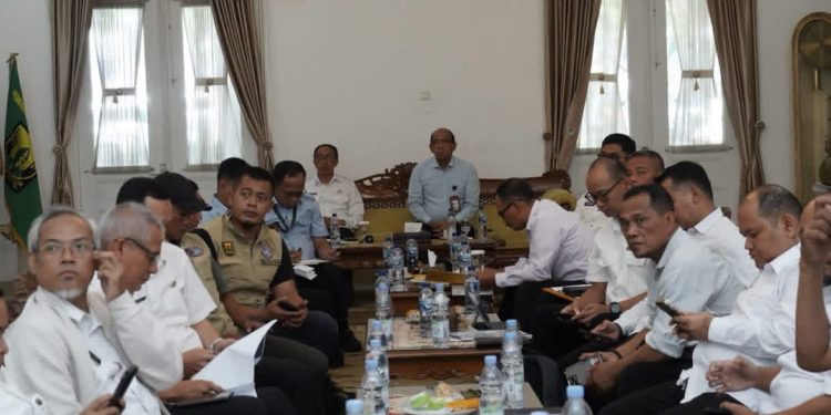 Sekda Terima KSP, Bahas Penanganan Kebencanaan di Kabupaten Sukabumi