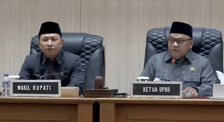 Pemkab Sukabumi Bahas Strategi Penataan Perangkat Daerah dalam Paripurna DPRD