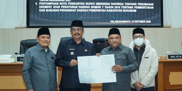 Bupati Sukabumi Sampaikan Pendapat Akhir Raperda Perubahan APBD 2026
