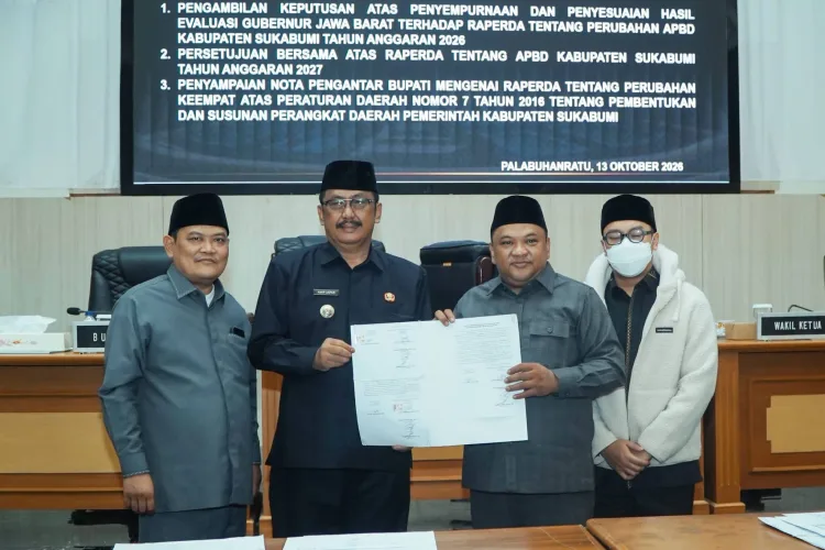 Bupati Sukabumi Sampaikan Pendapat Akhir Raperda Perubahan APBD 2026