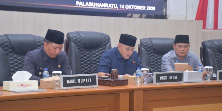 Wabup Sukabumi Hadiri Paripurna DPRD Bahas Perubahan Perda Nomor 7 Tahun 2016