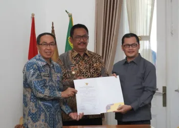 Bupati Sukabumi Dukung Optimalisasi Layanan Informasi Publik