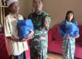 TMMD ke-130 Kodim 0622 Sukabumi Salurkan Bantuan Sembako untuk Lansia di Mekarjaya