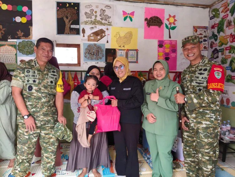 Tim Wasev TMMD ke-130 Kunjungi PAUD Mawar X, Kades Mekarjaya Sampaikan Apresiasi