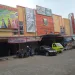 Pengelola Pasar Cibadak Gelar Jumat Bersih, Libatkan Pedagang dan Pengelola